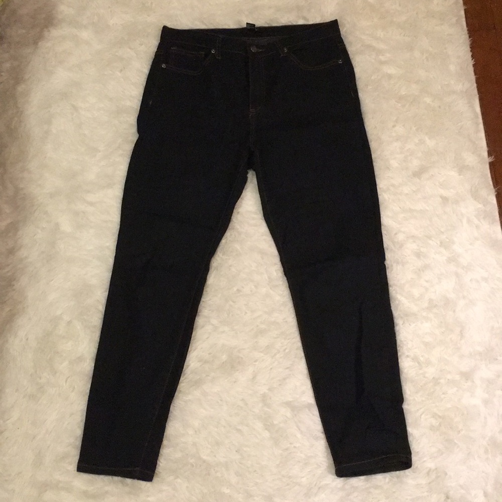 The perfect dark wash skinny jean